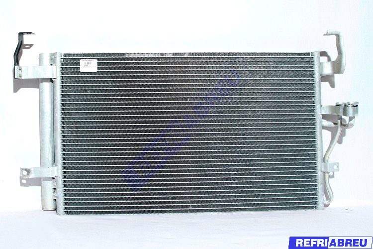 CONDENSADOR HYUNDAI TERRACAN 01-04 GRUPO PANAFRIO