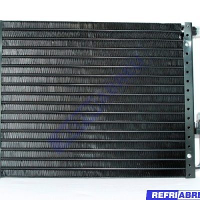 CONDENSADOR UNIVERSAL AUTO 14 X 18 PULGADAS