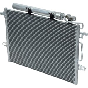 CONDENSADOR MERCEDES BENZ CLASE E 03-13 CLS 08-14 U.A.C.