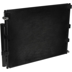 CONDENSADOR TOYOTA LAND CRUISER 98-07 CON AIRE TRASERO U.A.C.