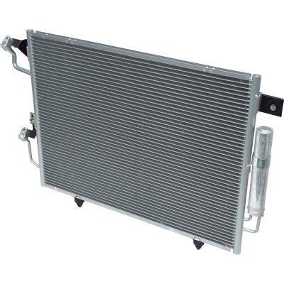 CONDENSADOR MITSUBISHI MONTERO 01-06 PAJERO 98-05 U.A.C.